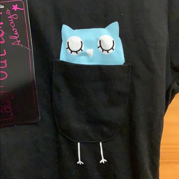 Owl Pocket T-shirt - Picture 2 of 3